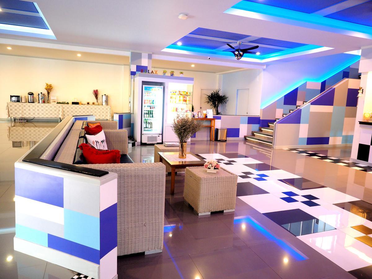 Siri Hotel Phuket Exteriör bild
