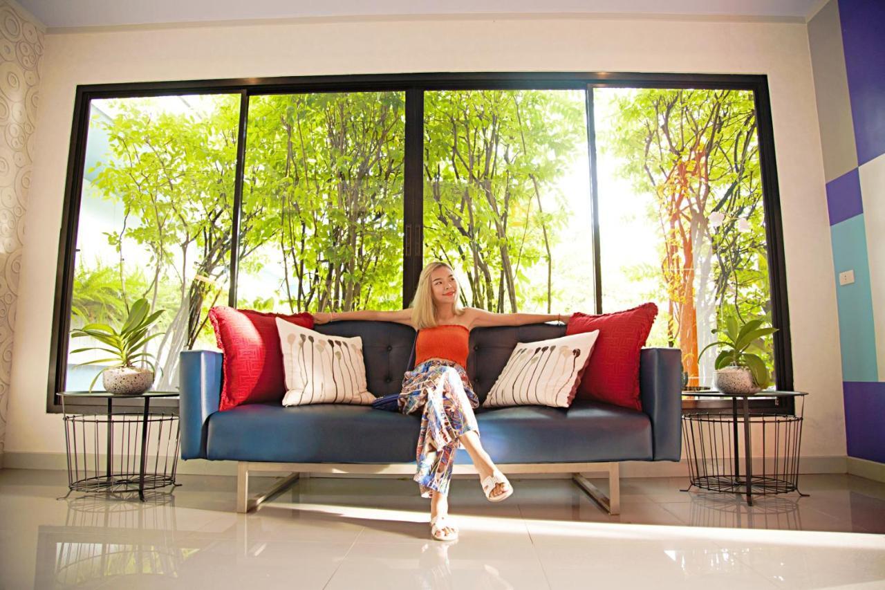 Siri Hotel Phuket Exteriör bild